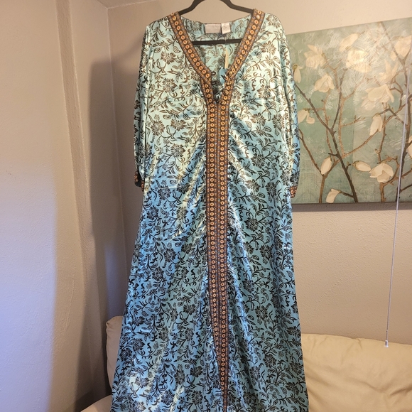 Beautiful soft surroundings caftan Tall Medium - Picture 2 of 7